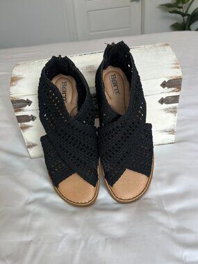Born Iwa Gladiator Sandals Womens Size 7 Black Woven Fabric Zip Up Boho Peasant